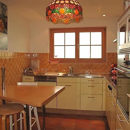 Apartment Schonried Sleeps 6 Wifi Gstaad